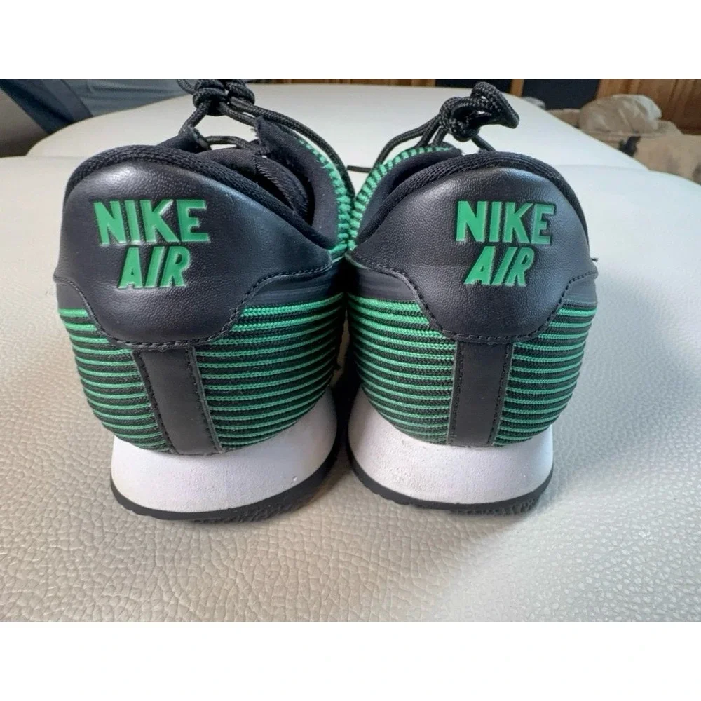 Nike women air